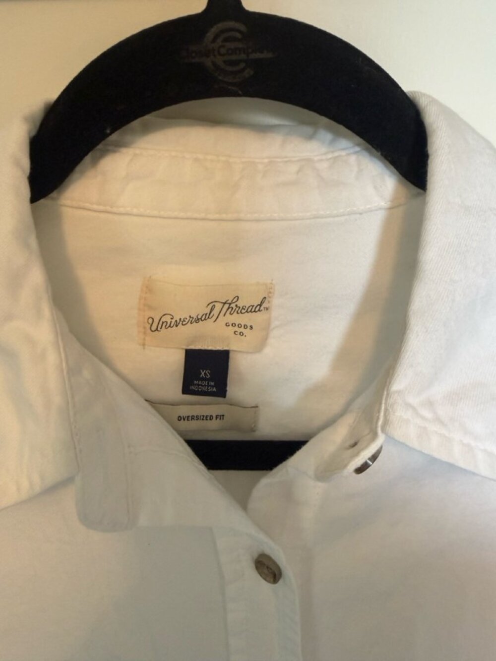 White Button Down Universal Threads - Picture 3 of 5